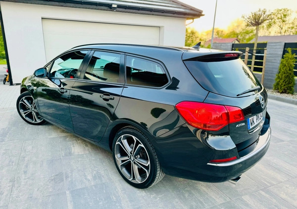Opel Astra cena 27900 przebieg: 189000, rok produkcji 2013 z Wąsosz małe 742